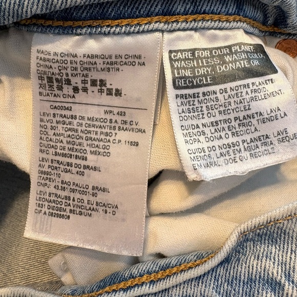 Levi’s Ribcage Straight 32/27 Lightwash - Picture 5 of 10